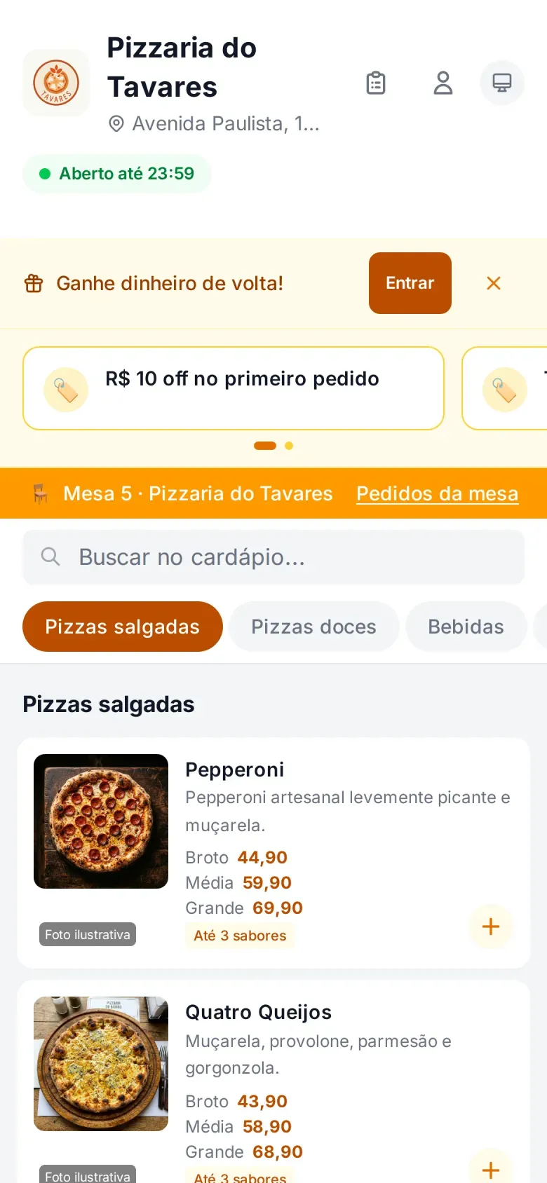 Cardápio aberto pelo QR da mesa 5 no celular, com foto e preço por tamanho de cada pizza